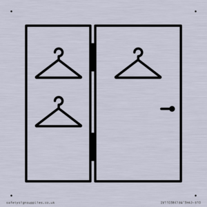 I065 Large Changing room